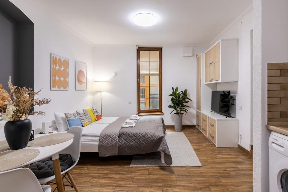 Living room, Seating area, Bedroom, washing machine
