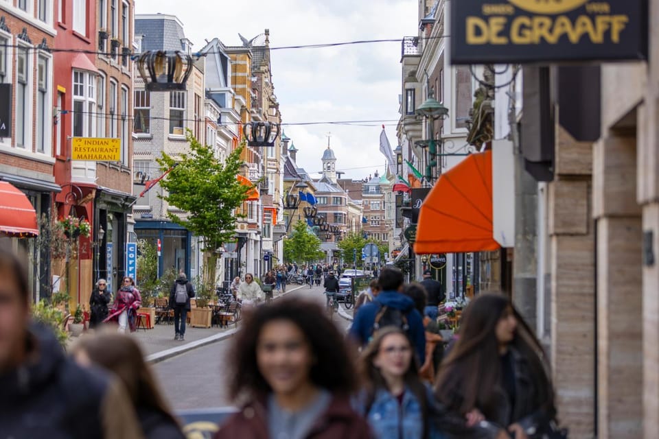 People, Neighbourhood, Street view, Location