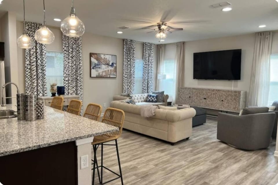 TV and multimedia, Living room