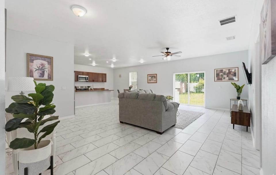 Stay Tampa Bay House in Tampa