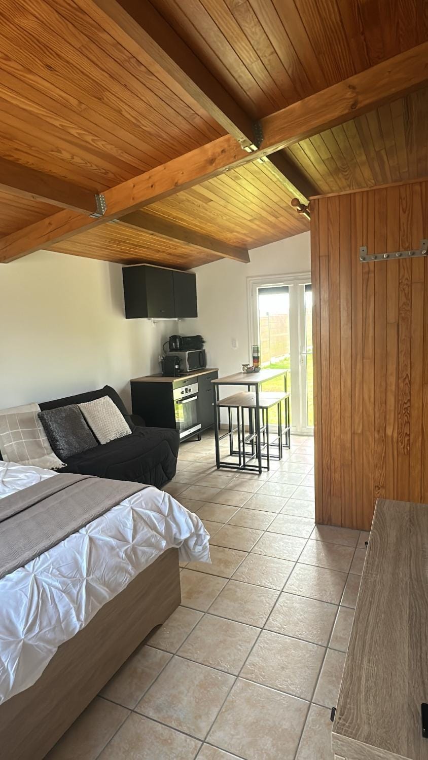 Cozy studio proche Étretat, balneotherapy, parking Apartment in Normandy