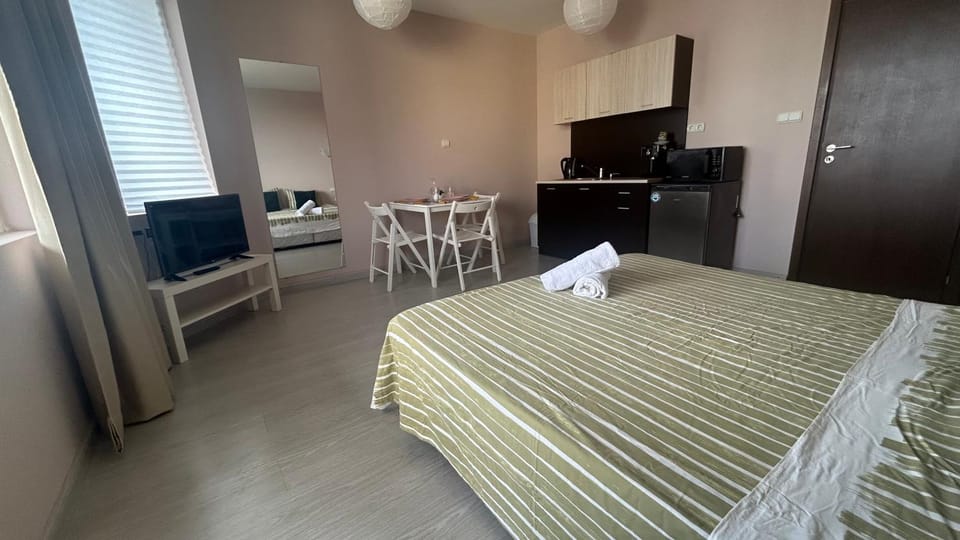 Корал Apartment hotel in Burgas Province