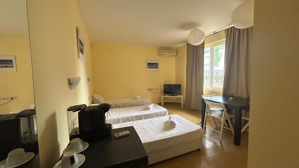 Корал Apartment hotel in Burgas Province