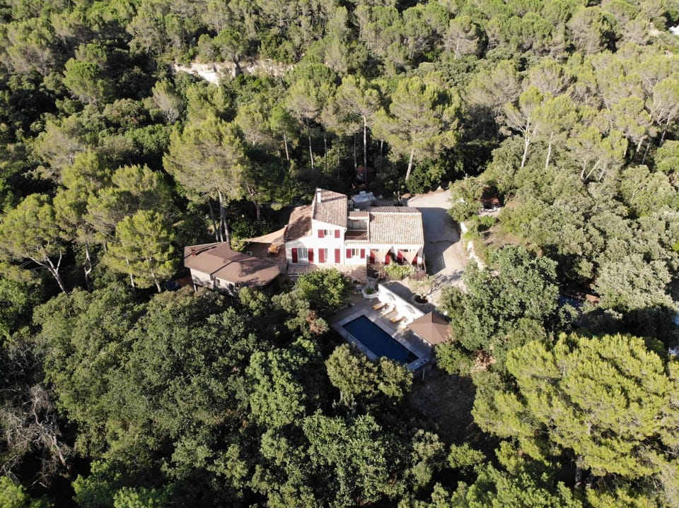 Property building, Natural landscape, Bird's eye view, Garden