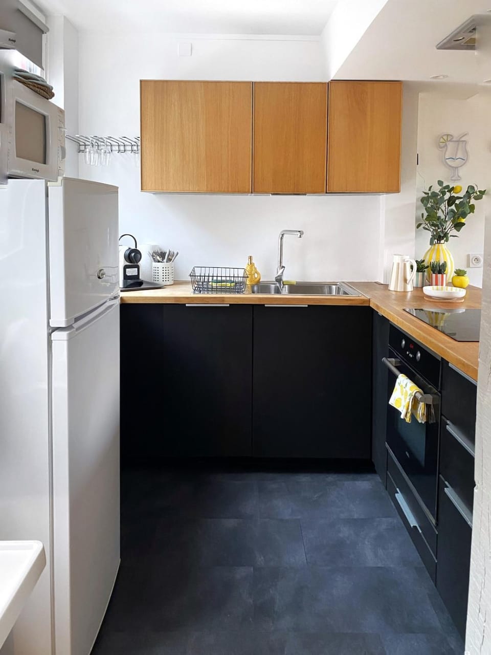 Kitchen or kitchenette, stove, kitchen