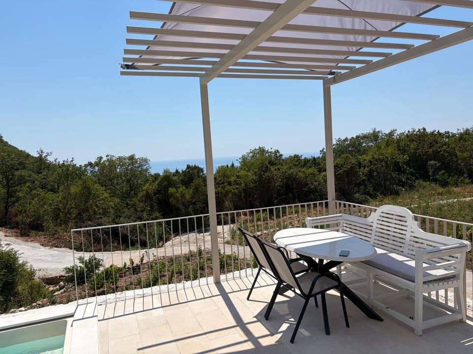 Green House House in Budva Municipality