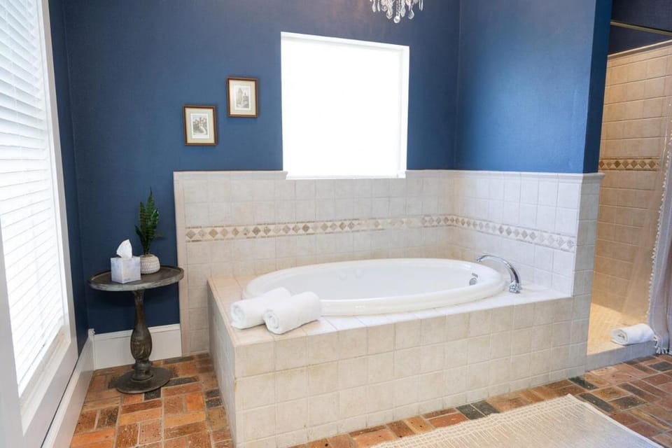 Biloxi Bay Getaway with Private Fishing Access House in Gulfport
