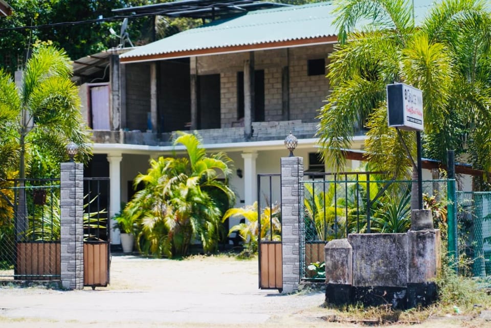 Grace Inn Bed and Breakfast in Sri Lanka