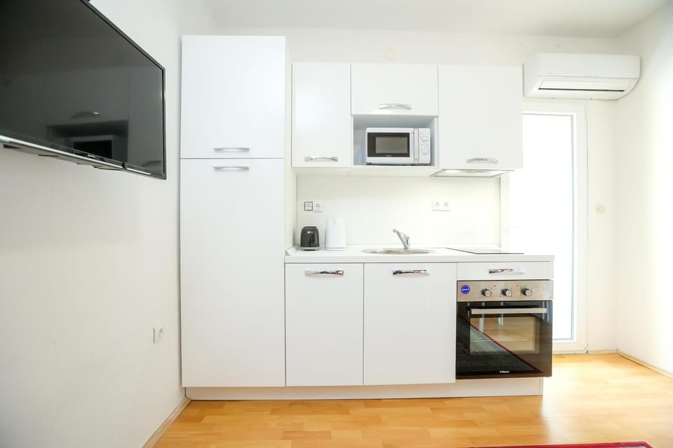 Apartments Pero Apartment in Zadar County
