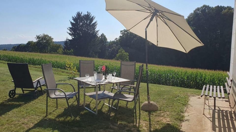 BBQ facilities, Garden, Balcony/Terrace