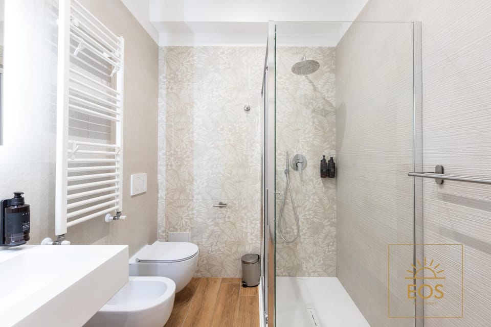 Shower, Toilet, Bathroom, heating