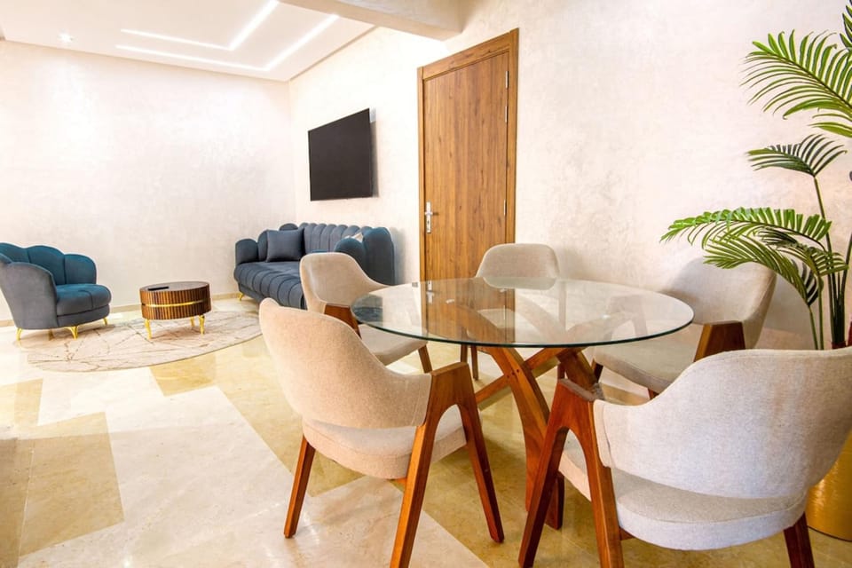 Le Nour - Beautiful 2 bedroom apt with Ac in Apartment in Marrakesh