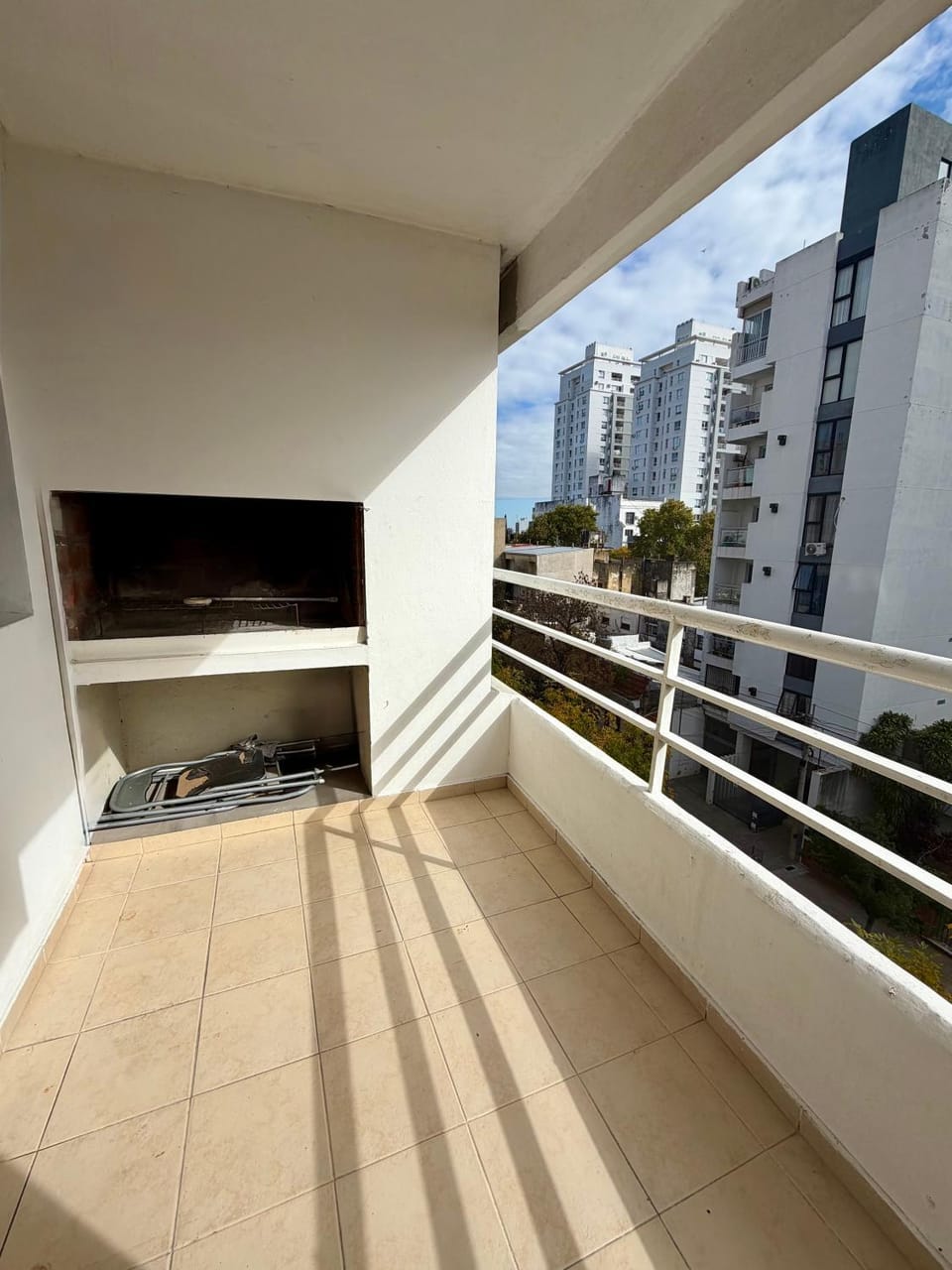 Pilares XV - Dpto con cochera y asador en zona céntrica Apartment in Santa Fe