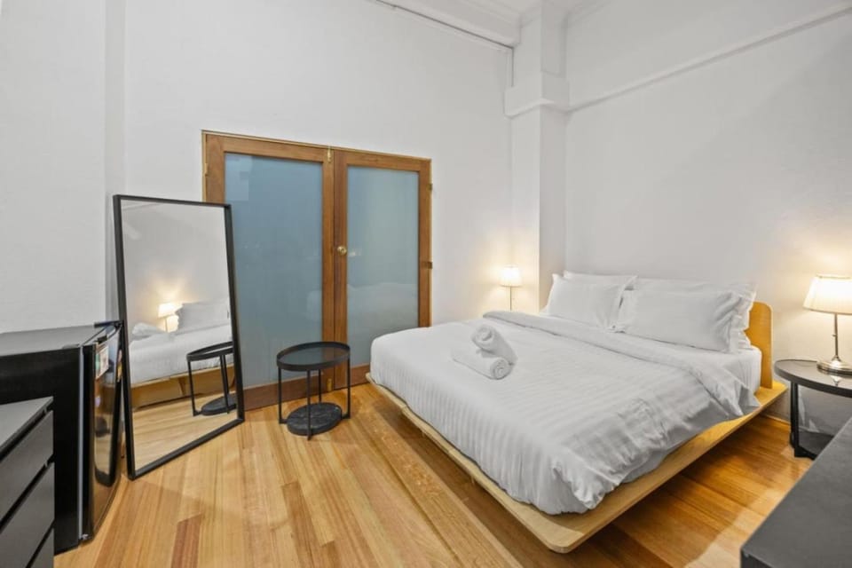 South Beach Studio - Simple Base, Walk Everywhere Apartment in Perth