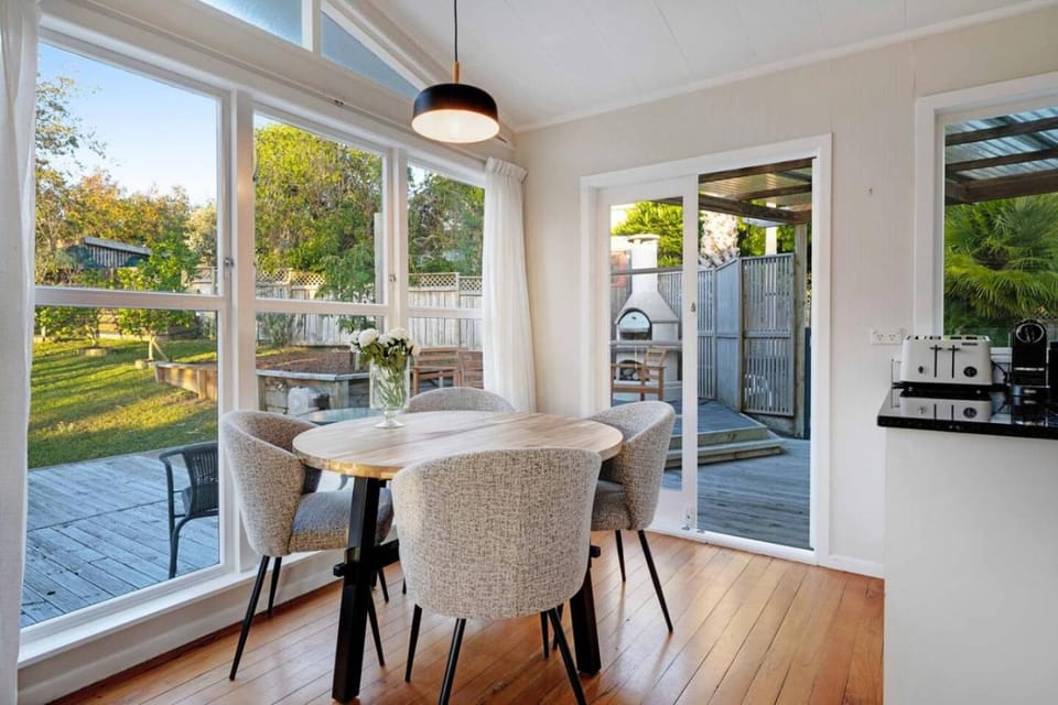 Garden, Dining area, Garden view