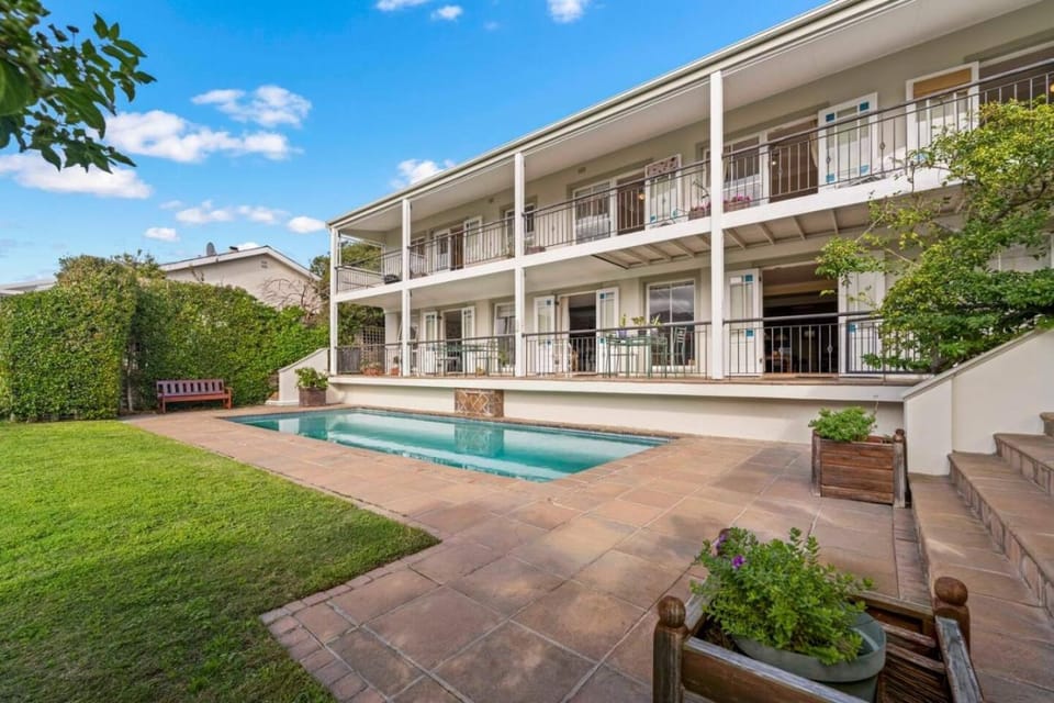 The Lookout | 3 bedroom home in Fish Hoek Apartment in Cape Town