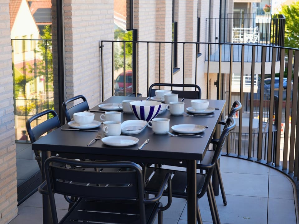 Patio, Day, View (from property/room), Balcony/Terrace, Balcony/Terrace, Seating area, Dining area