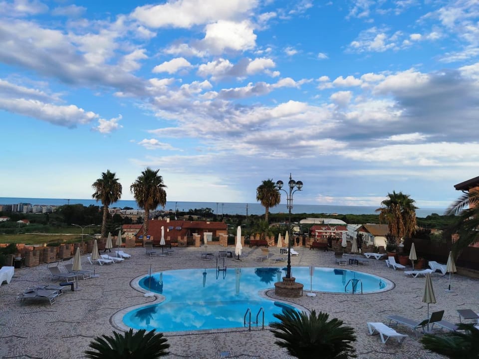 Property building, Swimming pool