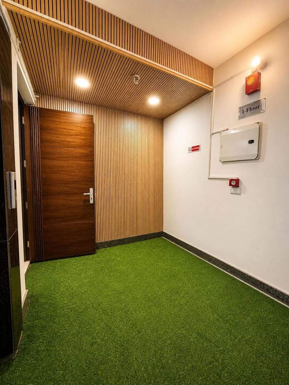 Blessings Hotel & Banquet Hotel in Delhi