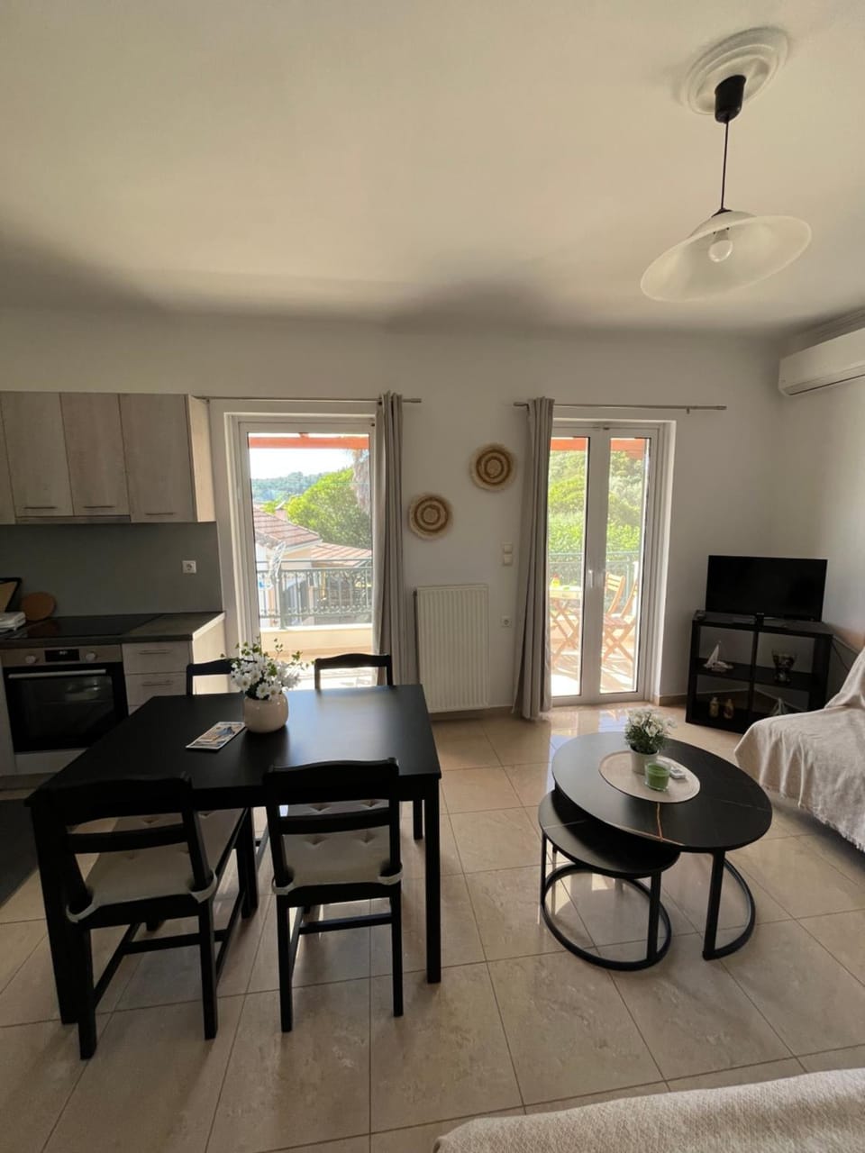 Cozy Apartments in city's suburbs #1st floor Apartment in Lefkada, Lefkada Municipality, Greece