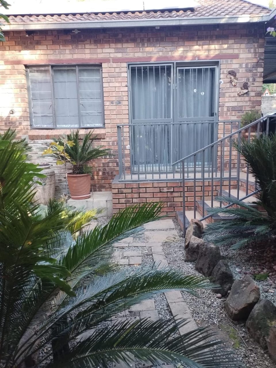 Peridot bachelor pad Apartment in Sandton