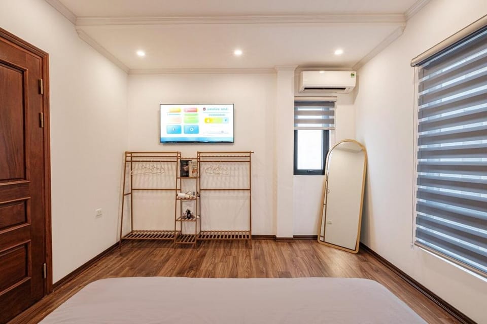 Hanoi Old Quarter Stay- 4BR House Family & Friends Apartment in Hanoi