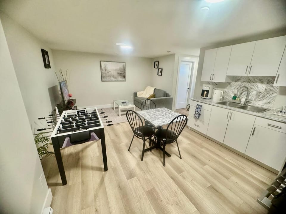 Decorative detail, Dining area, kitchen