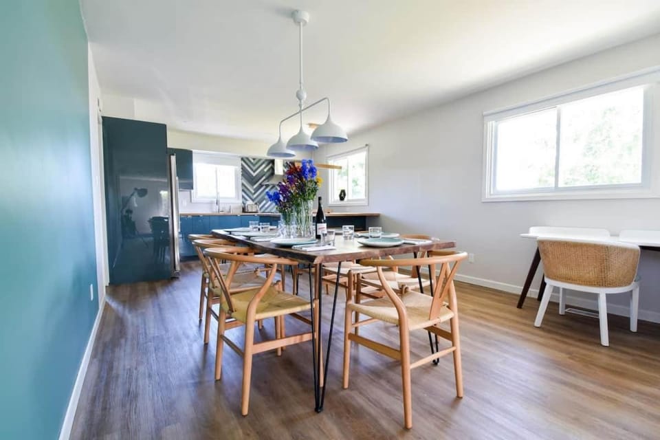 Wine country retreat | 4BR next to wineries House in New York