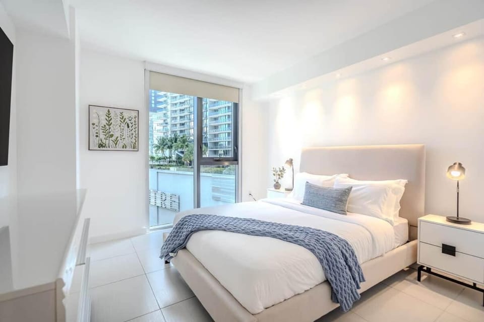 New Listing Deal – Brickell 2BR+Den Apartment in Brickell