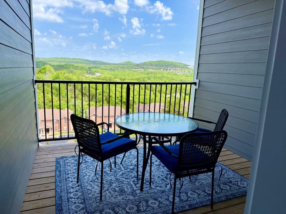 View (from property/room), Balcony/Terrace