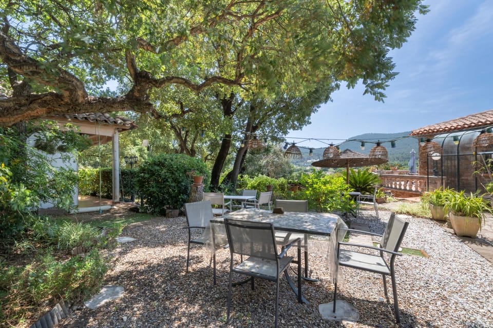 Chambres D'hôtes - Le Mas Du Rocher Bed and Breakfast in Hyères