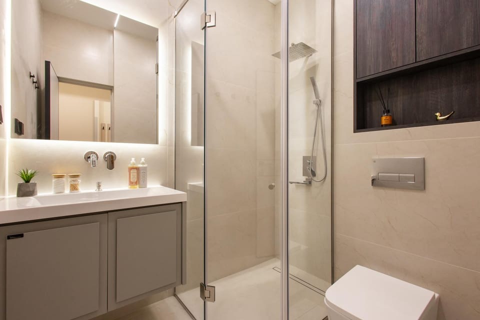 Shower, Bathroom
