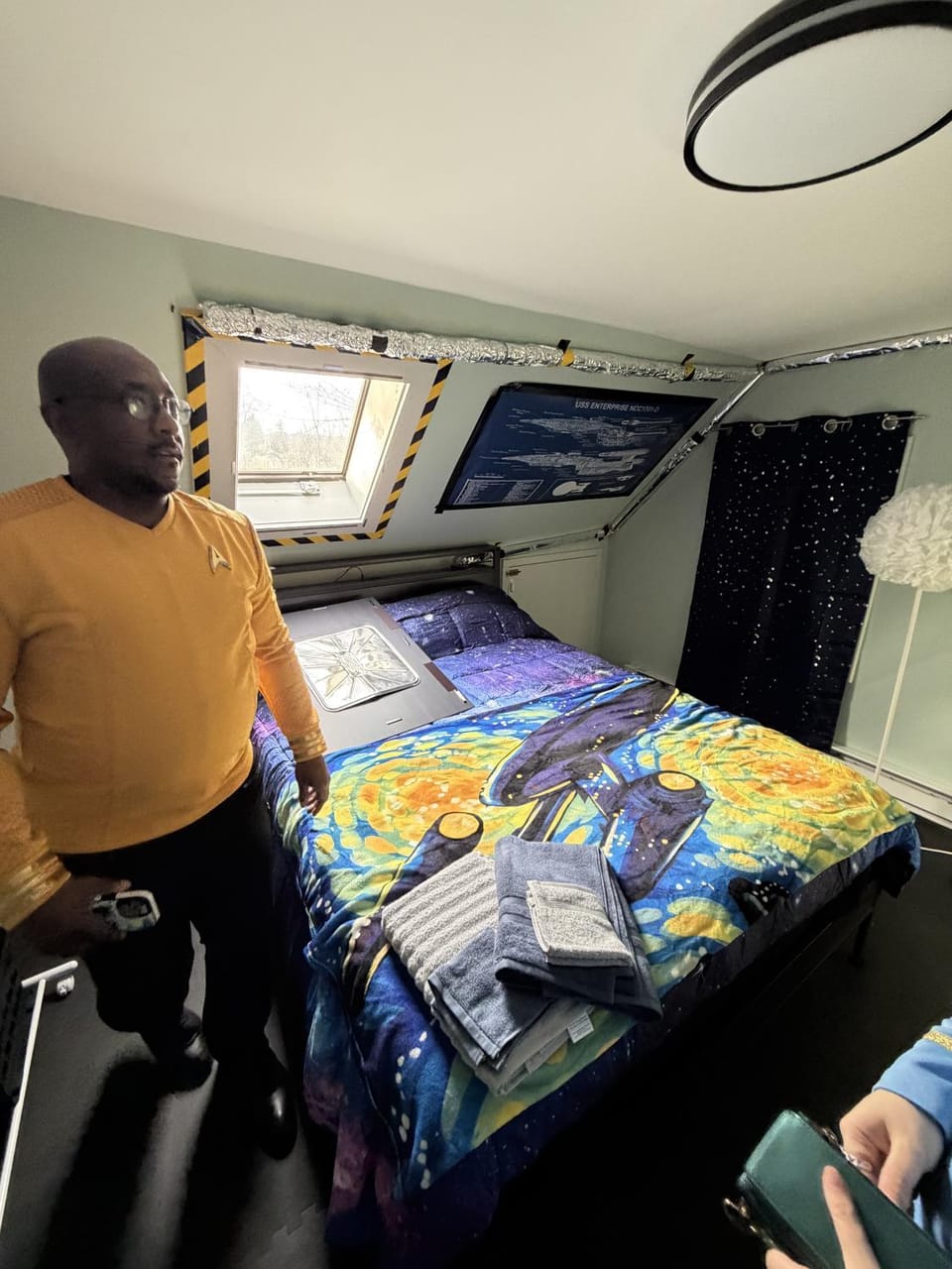 Star Trek-Themed House in Ticonderoga NY! House in Ticonderoga