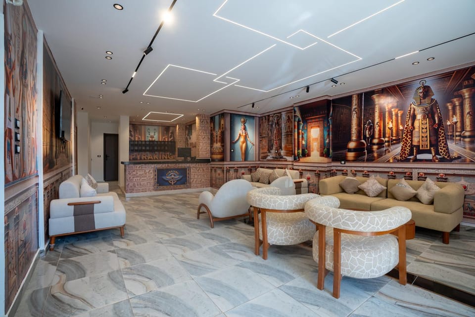 Lobby or reception, Seating area
