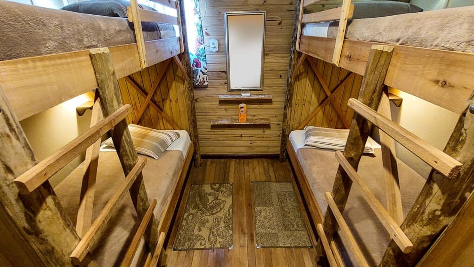 bunk bed