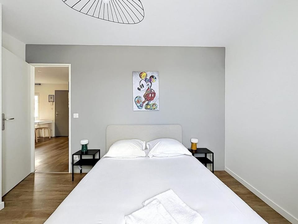 Les Suites d'hiver 24 Couchages 5 Appartements Apartment in Clermont-Ferrand