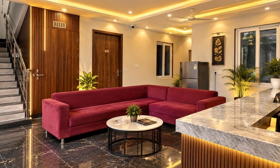 Hotel Blossom Rooms By RadhaDham Affordable Stay with Prime Location - #Garden #Parking #Fully AC #Modern Newly build Property Hotel in Uttar Pradesh