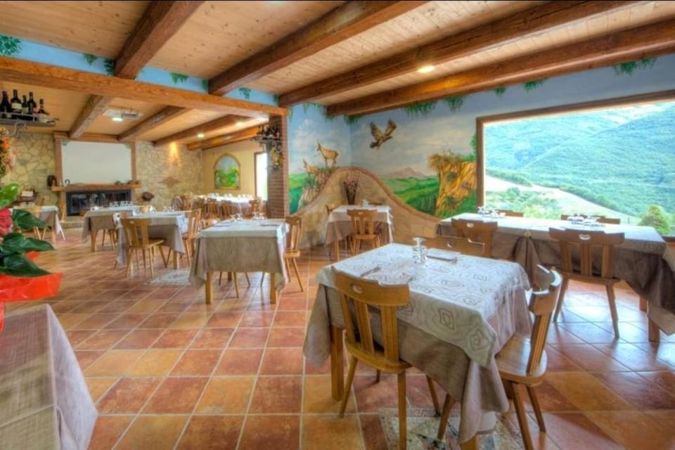 Agriturismo La Tana del Lupo Farm Stay in Abruzzo