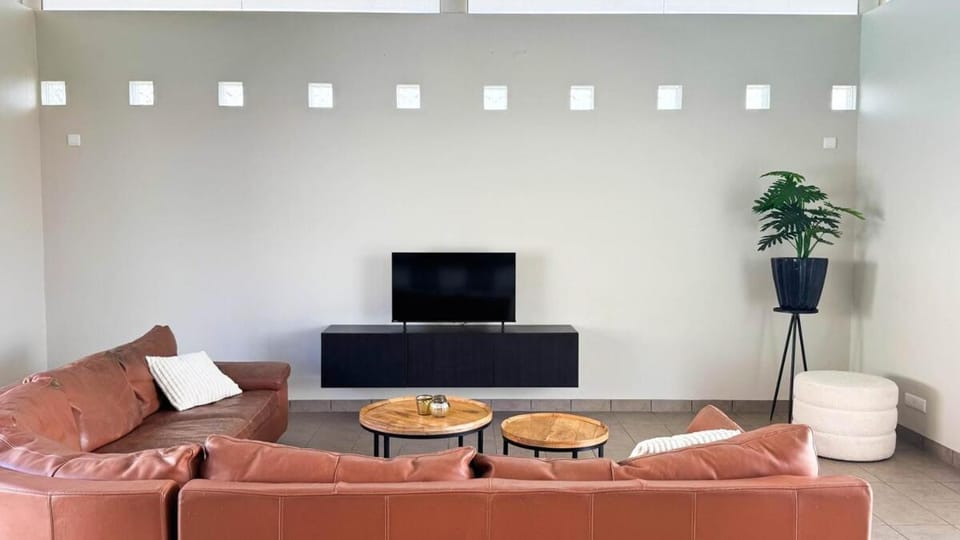 Villa Bista One Luxe villa met zwembad en zeezicht Villa in Willemstad