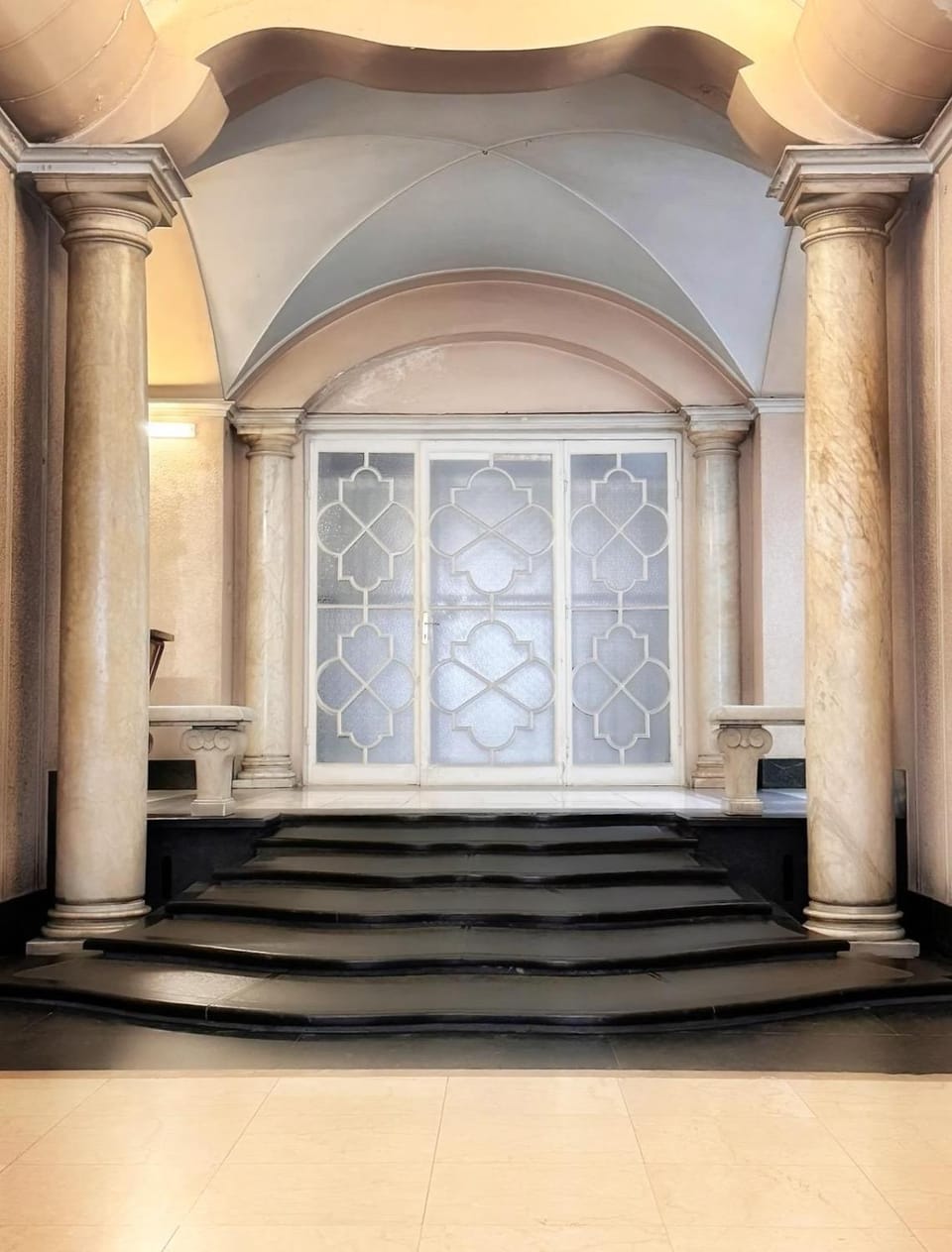 Facade/entrance