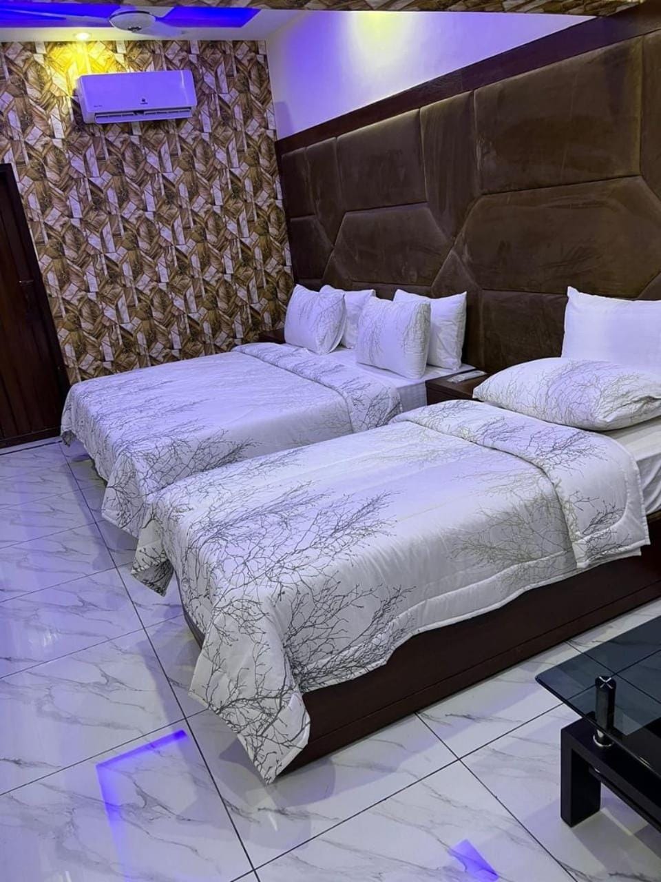 The Moon Palace Bed and Breakfast in Karachi