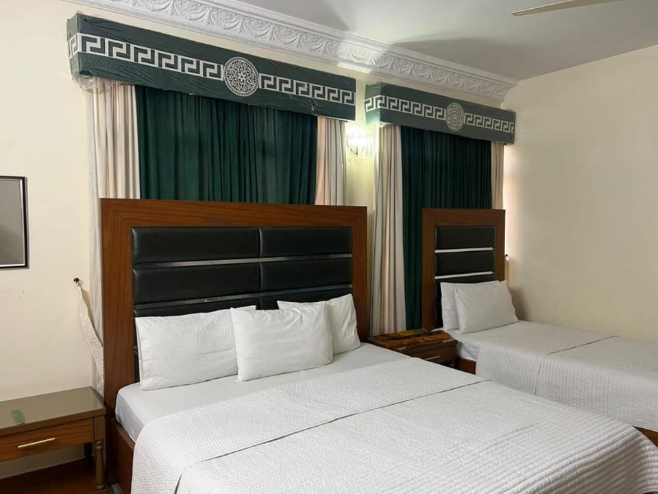 The Moon Palace Bed and Breakfast in Karachi