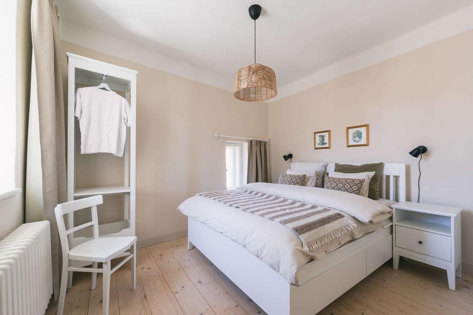 Bed, Photo of the whole room, Bedroom, towels, wardrobe