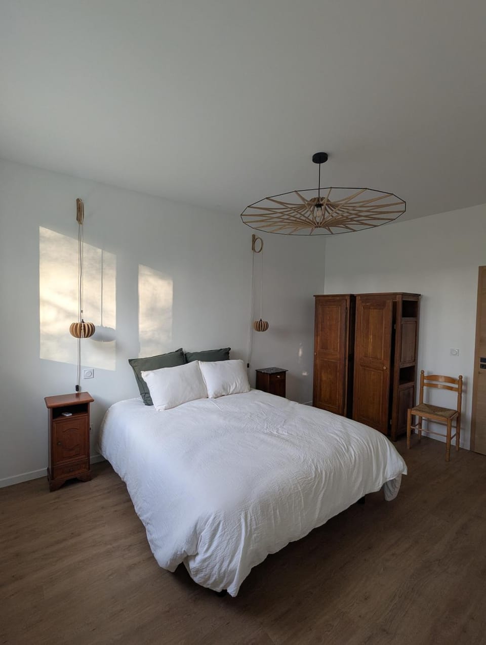 Bed, Photo of the whole room, Bedroom, wardrobe