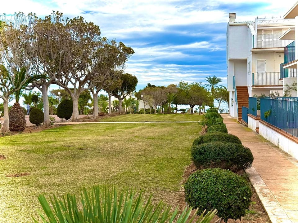 Garden, Garden view