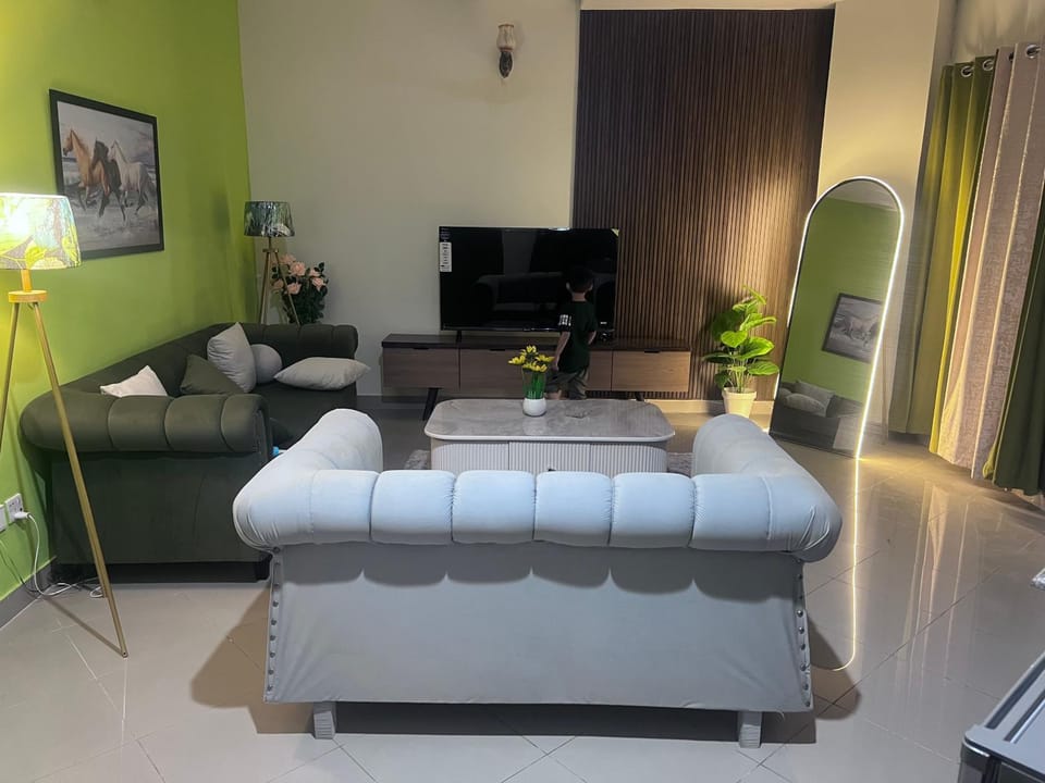 Comfy stay near Giga and zeta Mall Apartment in Islamabad Capital Territory