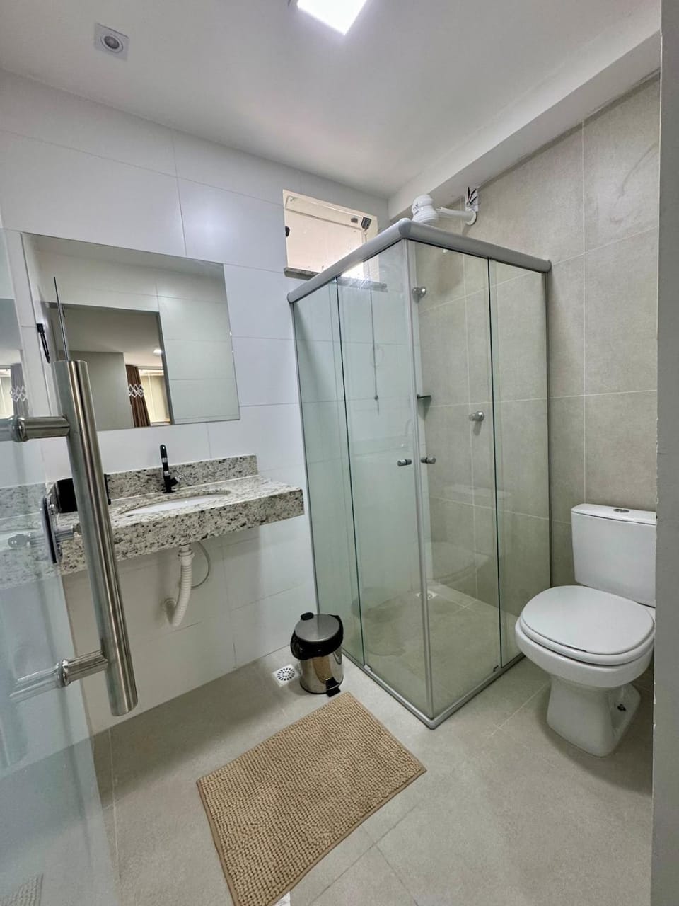 No centro, localização nobre, climatizado com ar Apartment in State of Bahia