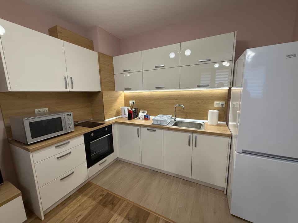 City Park South Apartment in Varna