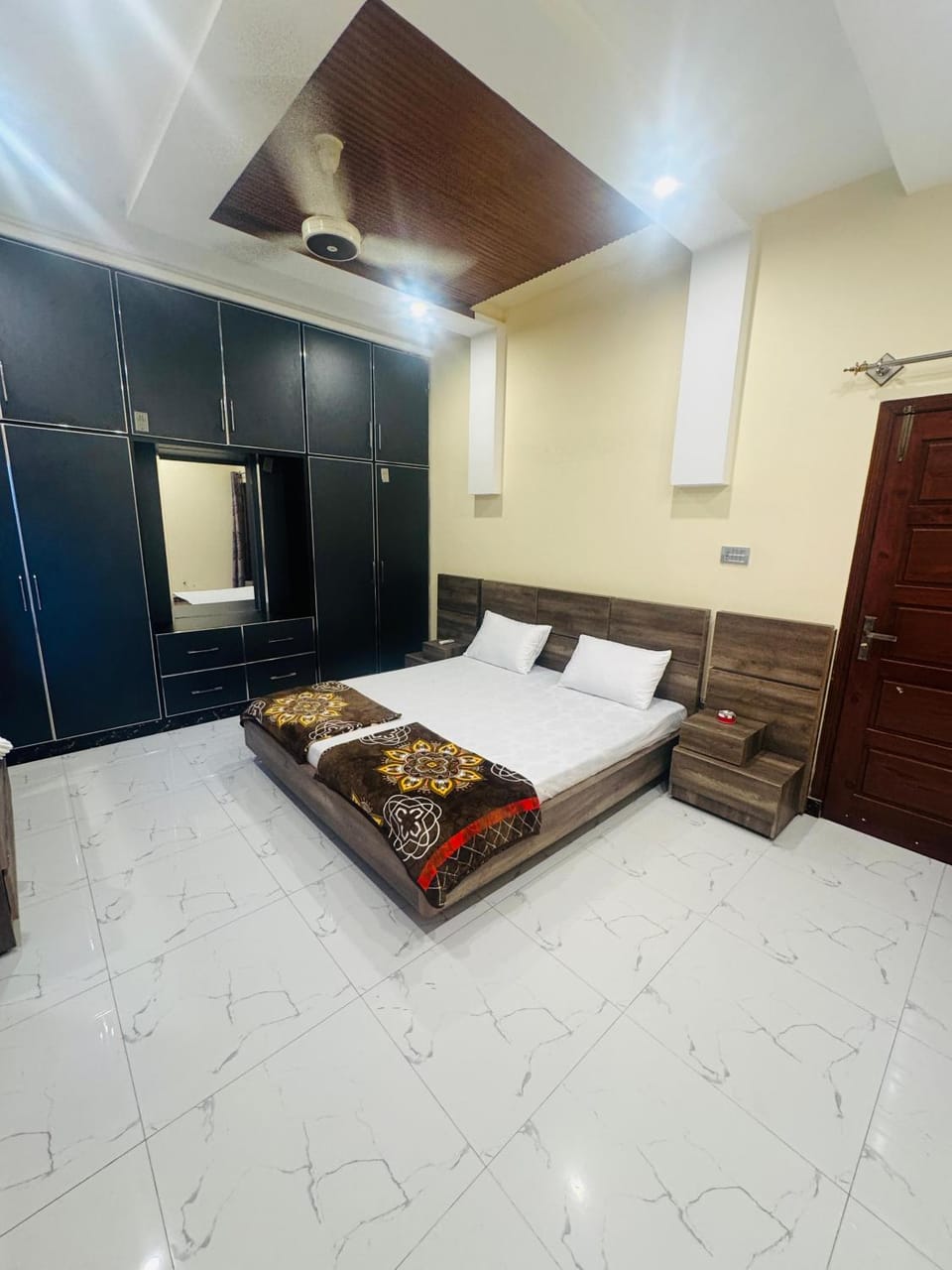 zam geust house Bed and Breakfast in Islamabad