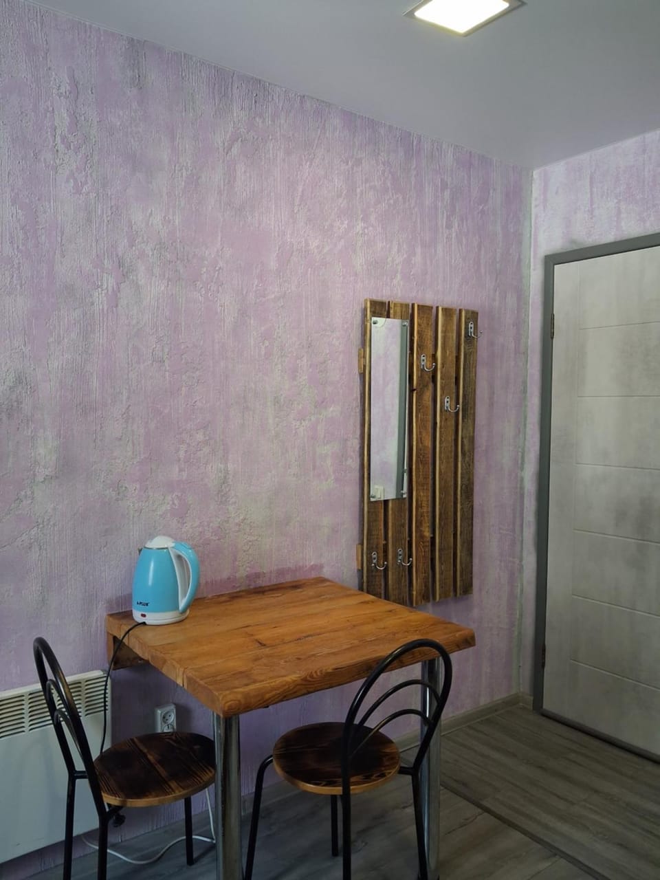 Апартаменти Залізничний вокзал Путіпровід Apartment in Ukraine